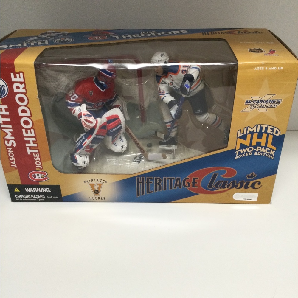 McFarlane Smith vs Theodore Heritage Classic Hockey